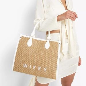 Wifey Straw Beach Bag